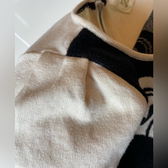 Anthropologie HWR Monogram Short Sleeve Sweater 100% cotton / size XS - Picture 2 of 7